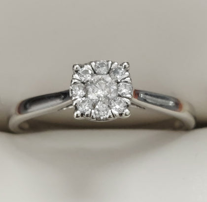 9ct White Gold Diamond Cluster Ring - Size o