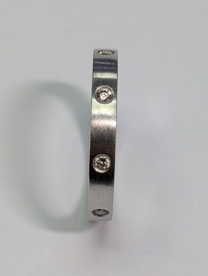 18ct White Gold Diamond Ring Matte Finish