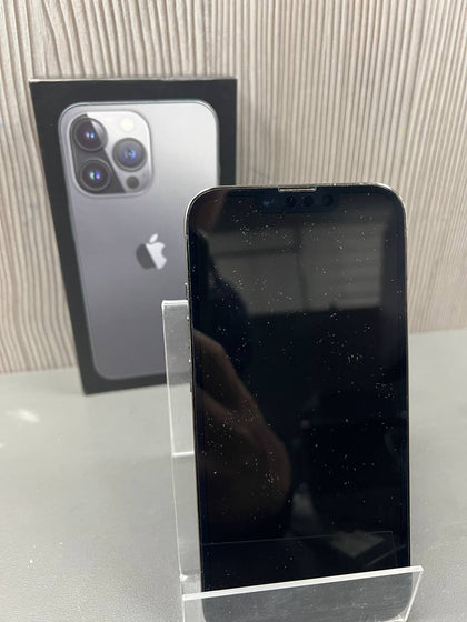 iPhone 13 Pro 256GB 77% Battery Health