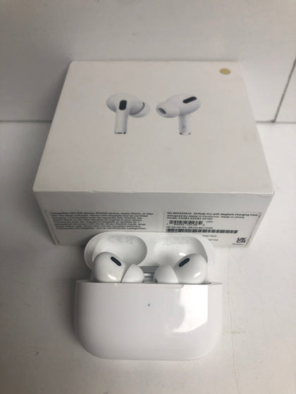 Apple AirPods Pro A2700 2nd Gen With Magsafe Case
