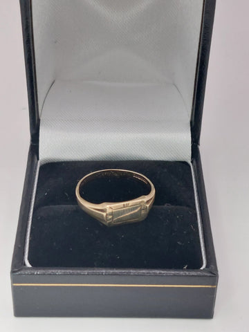 9ct Hallmarked Gold Ring - 2.0g Weight, Size Q