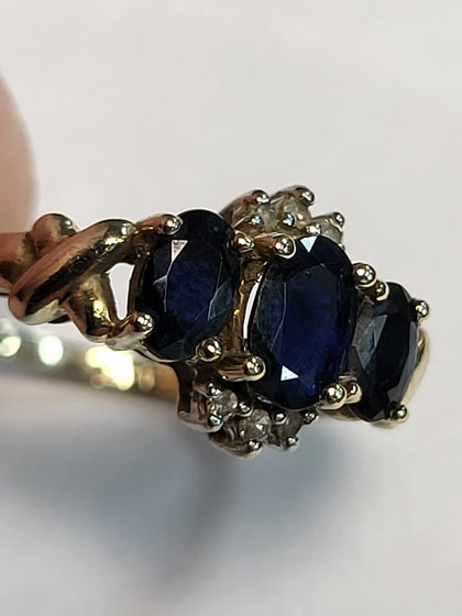 9CT Yellow Gold Ring with Blue & Clear Stones - Size P - 2.13g total