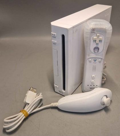 Wii Console, White (No Game), Unboxed, with controller, nunchuck and leads