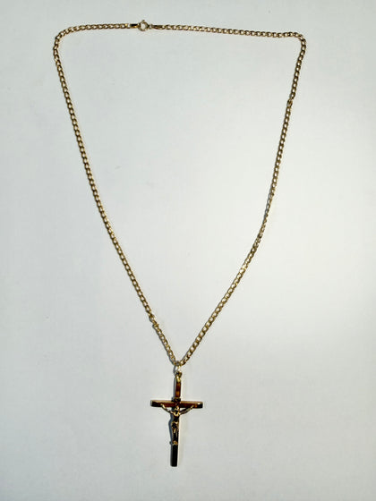 9ct yellow gold curb chain with cross 18