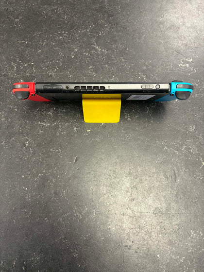Nintendo Switch - Red/blue