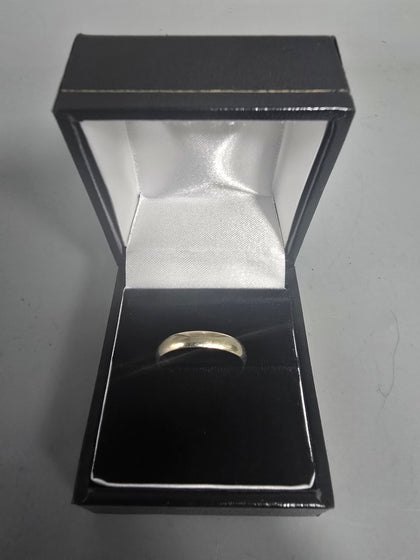 9ct White Gold Ring 375 1.4G Size N