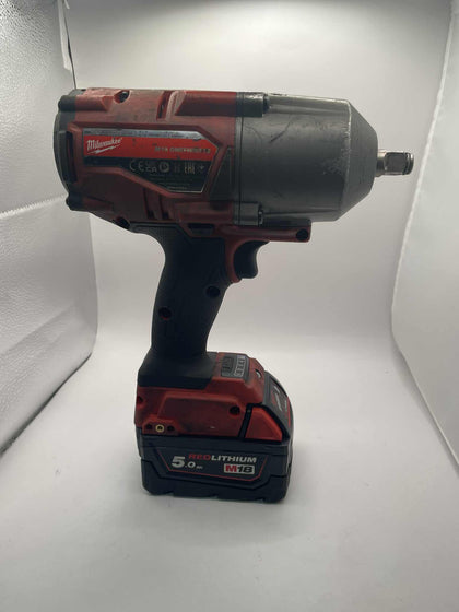 Milwaukee M18 impact wrench