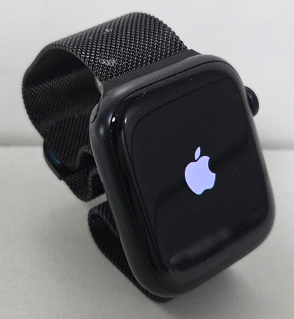 Apple Watch Series 7 45mm