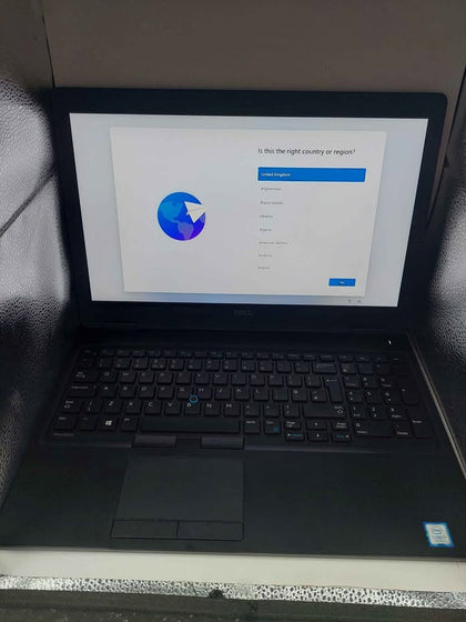 Dell Precision 3520 i7 7700HQ 16GB Ram 256GB SSD 15