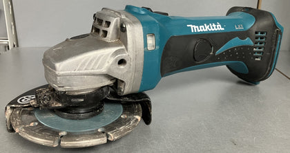 Makita DGA452 18v LXT Cordless Angle Grinder 115mm ** Body Only **
