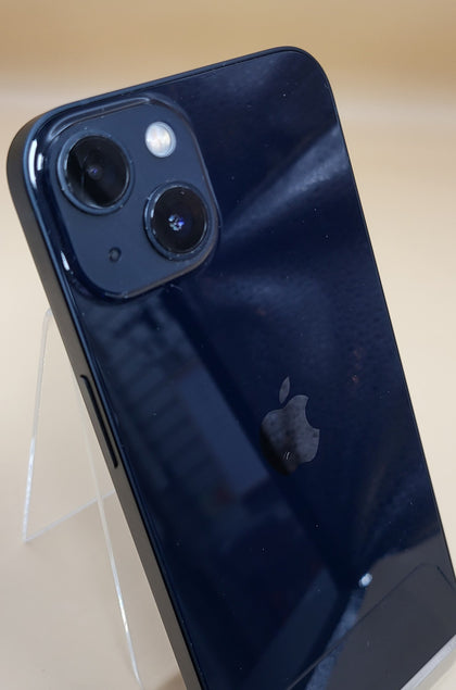 Apple iPhone 13 - 128GB - Midnight - Unlocked - 84% Battery Health