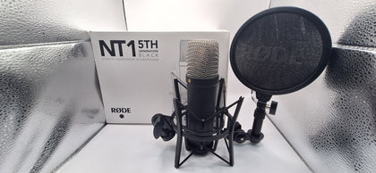 Rode NT1 5th Generation Studio Hybrid Cardioid Condenser Mic (XLR), B