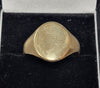 9CT - Yellow Gold signet Ring - 5.76g - Size U