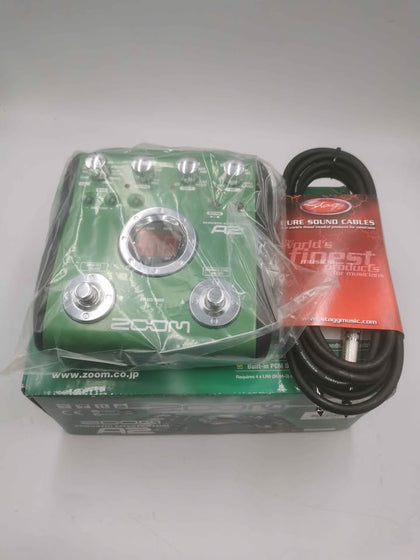 Zoom A2 Acoustic Multi Effects Guitar Pedal **Never Used**