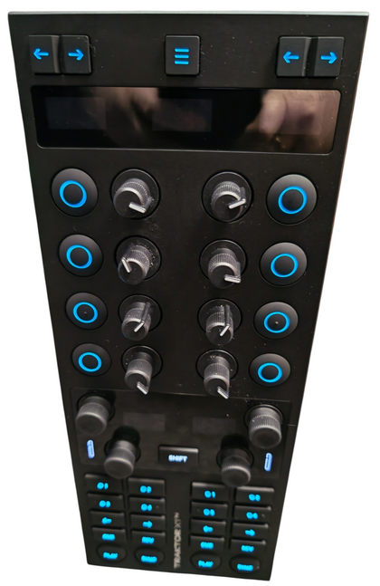 Traktor X1 MK3 DJ Controller ***Unboxed***