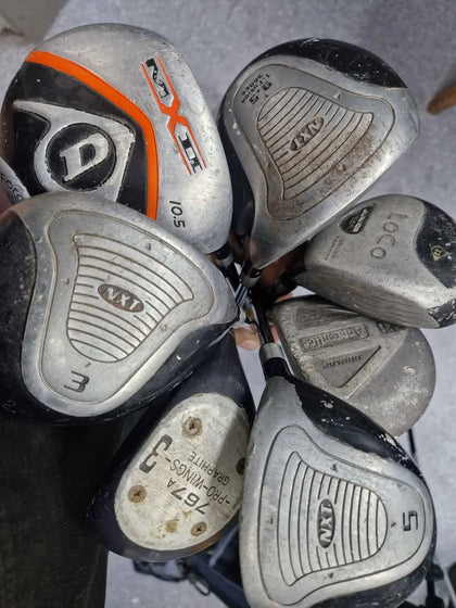 ***SALE*** Large selection of 20x Golf clubs and Bag, including Woods and Irons, No Putters ***COLLECTION ONLY***