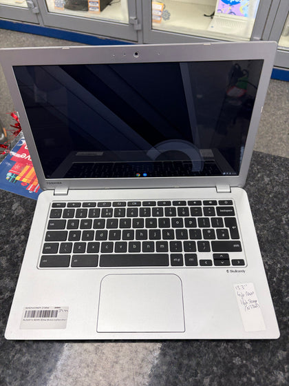 Toshiba CB30-B-104 13.3