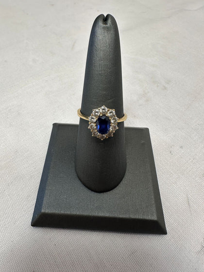 18ct Yellow Gold Blue and Clear Gem Ring - Size R/S