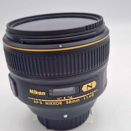 **DEAL** Nikon AF-S NIKKOR 58mm f/1.4G Lens – Nikon F Mount – Excellent Condition & Well Looked After