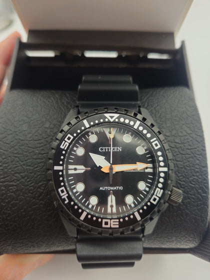 Citizen 8200 Automatic Divers Watch