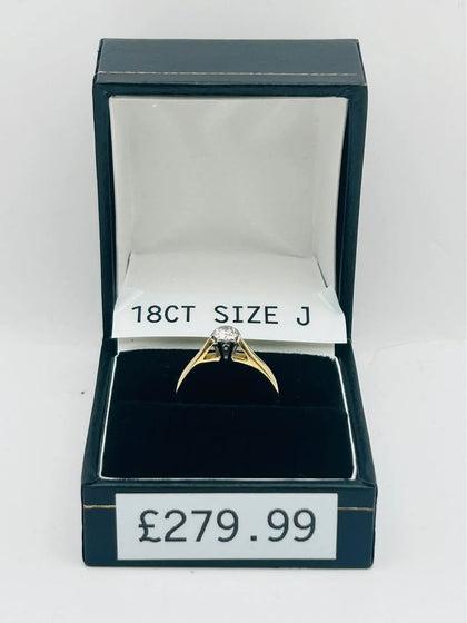 18CT YELLOW GOLD, 750 HALLMARKED RING W/ STONE, SIZE:J, BOXED