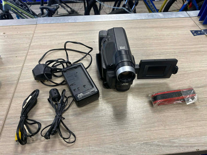 JVC GR-FXM16 camcorder
