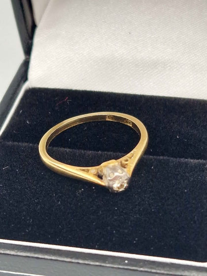 18ct Yellow Gold Antique CZ Solitaire Ring - Size H - 1.45 Grams