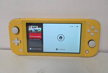 Nintendo Switch Lite (Yellow) Console with Mario Kart 8 & minecraft Loose Games