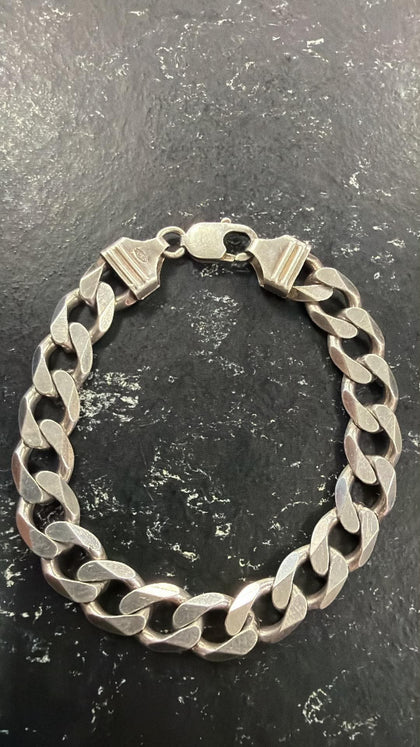 Solid silver curb bracelet 29g