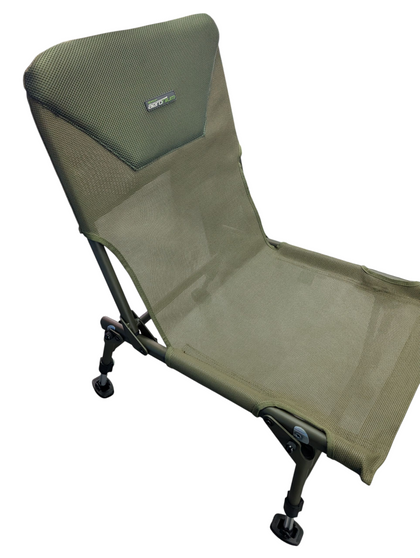 KORUM AEROMIUM LIGHT WEIGHT  CARP FISHING CHAIR