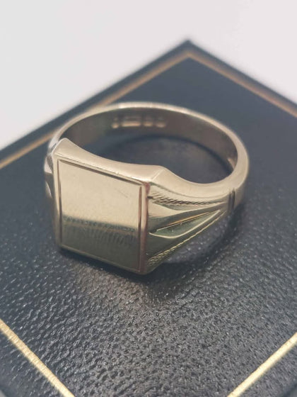 (9ct Hallmarked&Tested), Gold Ring, Weight: 7.27G, Size: S