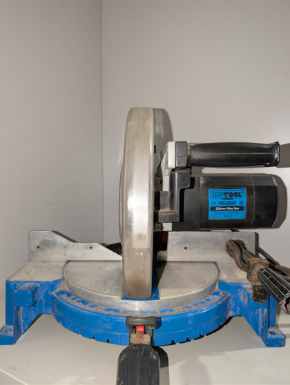 NuTool MS250p Mitre saw