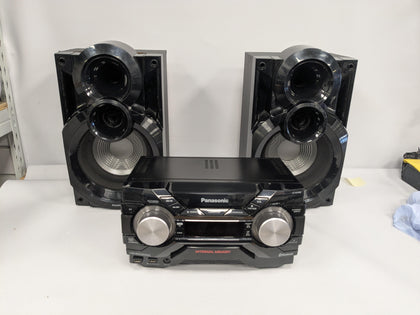 Panasonic Compact Stereo System with CD Player, Bluetooth SA-AKX400