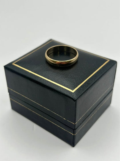 9CT 375 HallMarked, Yellow Gold Ring, Size 8/Q, 2.3G, Boxed