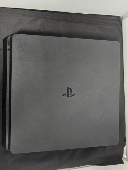 Ps4 PlayStation four 500GB console slim