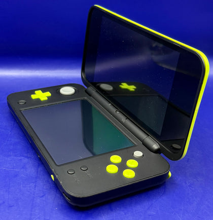 NEW 2DS XL Console Black & Lime Green - Chesterfield