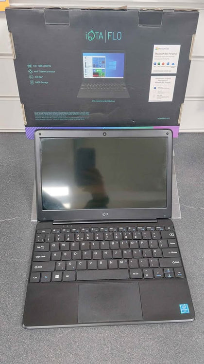 Lata flo n4020 4GB ram 64GB ssd window 11 Boxed 11* screen in good condition