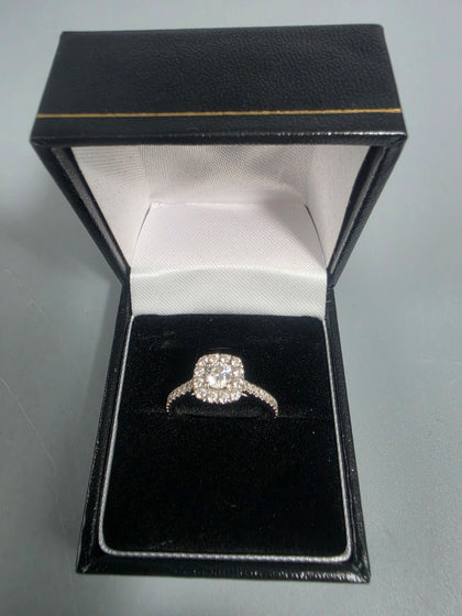 14ct White Gold Ring 3.4G HM Size N