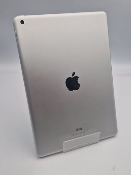 Apple iPad 9th Generation (2021) 64GB space grey tablet unlocked unboxed (93% batt health)