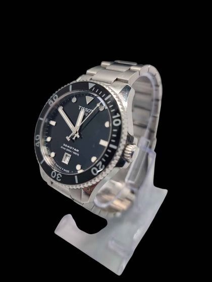 Tissot Seastar Quartz Divers Style Mens Watch - Boxed On Steel Bracelet (In Excellent Condition)