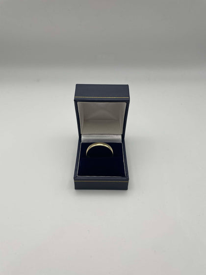 9ct gold ring - x