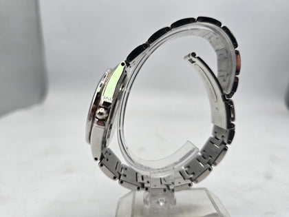 seiko kinetic watch  silver and gold metal strap