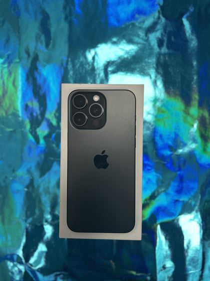 iPhone 15 Pro Max - Black Titanium - Unlocked