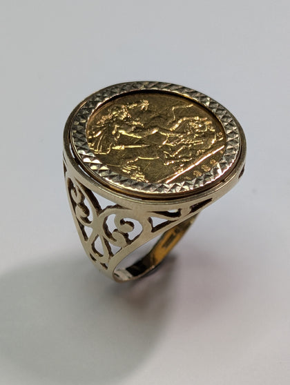 1982 Half Sovereign Ring