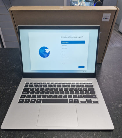 Galaxy Book 2 Go 4gb ram 128gb ssd snapdragon 7c+gen3.