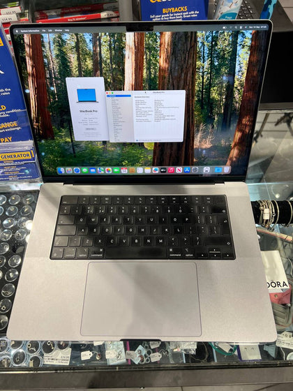 MacBook Pro 16-inch (2023) A2780, M2 PRO 16GB RAM 512GB SSD, (12-CPU 19-GPU)
