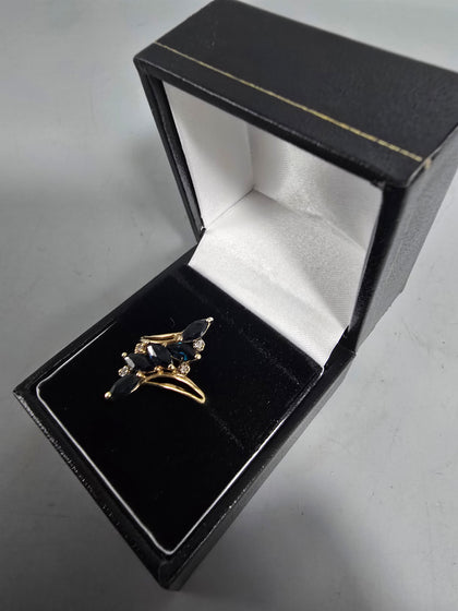 9CT Gold Ring With Blue Stones 2.6G Size L
