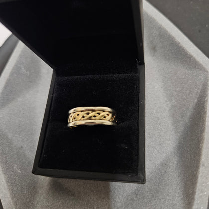 9ct Celtic Wedding Band