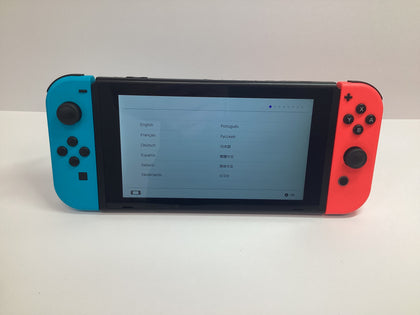 Nintendo Switch (Neon Red/Blue)