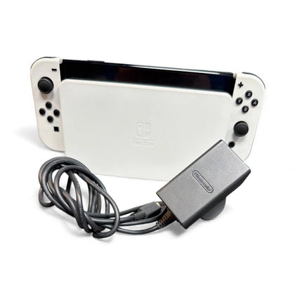 Nintendo Switch OLED - White **COLLECTION ONLY WYTHENSHAWE**